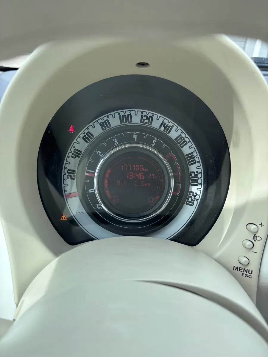 Fiat 500C 2012 photo 3