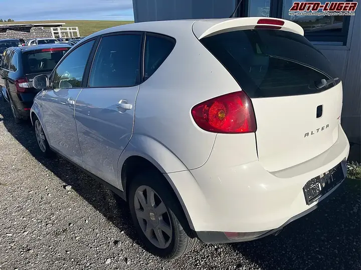 Seat Altea Xl 2010 photo 3