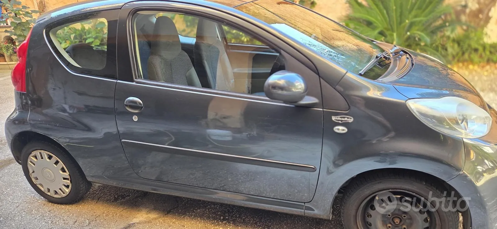 Peugeot 107 2006 photo 2
