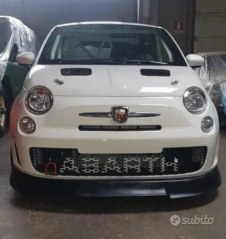 Abarth 595 2018 photo 3