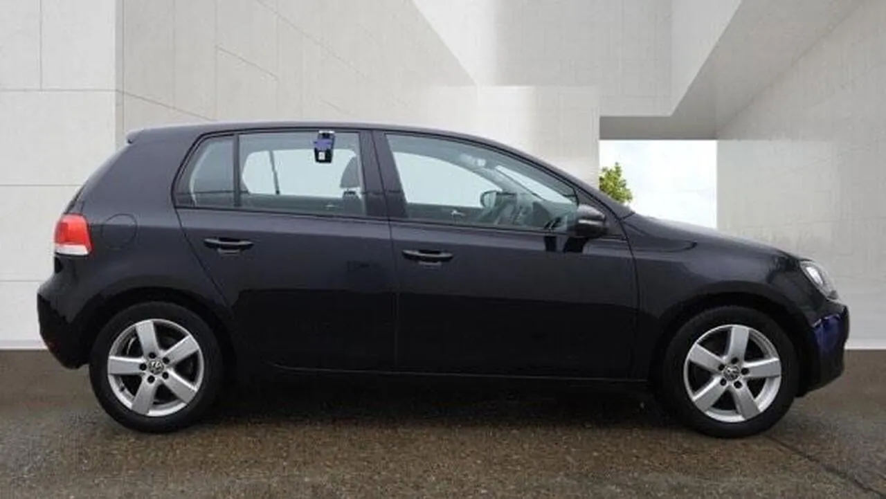 Volkswagen Golf 2011 photo 5