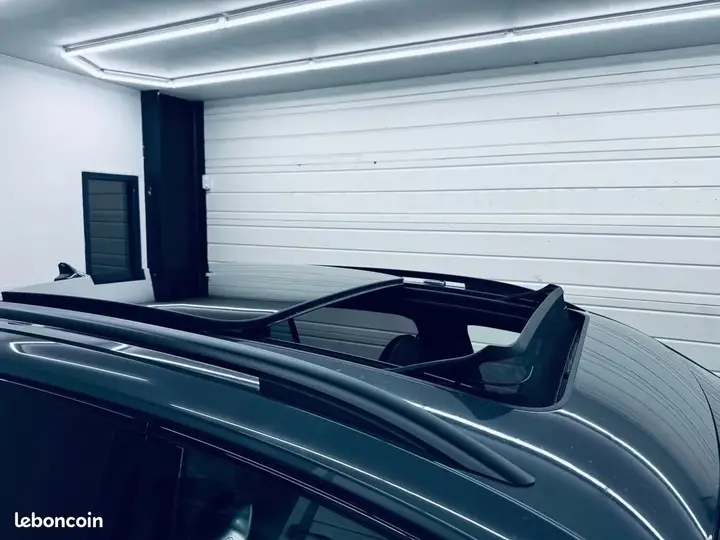 Volkswagen Tiguan 2024 photo 3