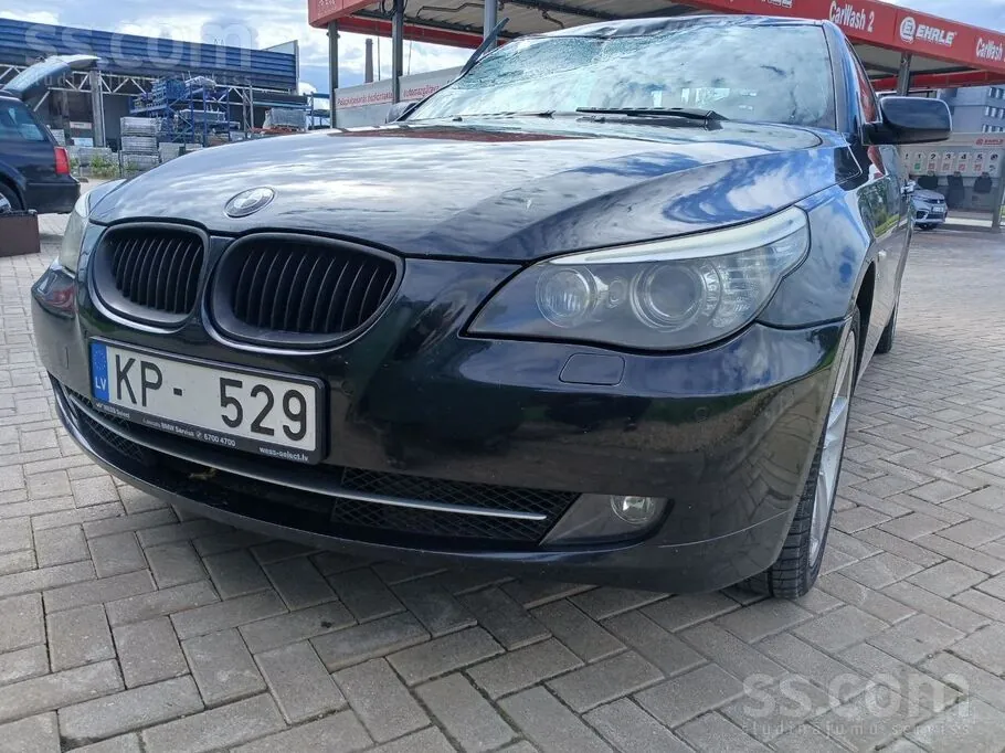 BMW 530 2009 photo 3