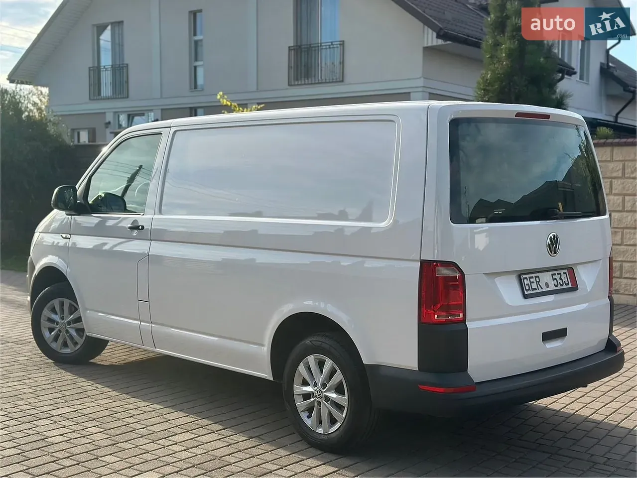 Volkswagen Transporter 2019 photo 4