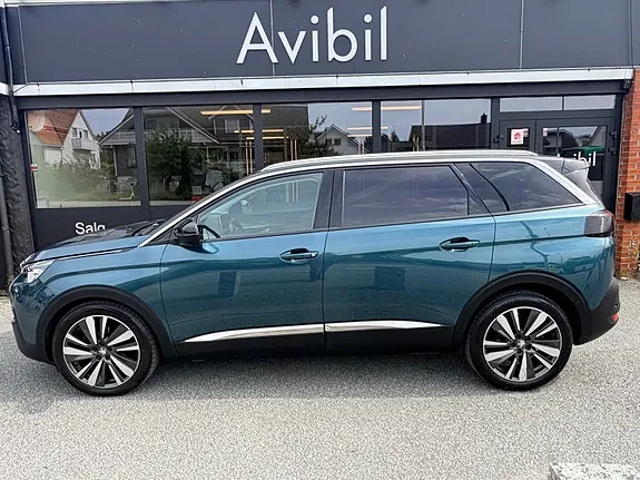 Peugeot 5008 2018 photo 2