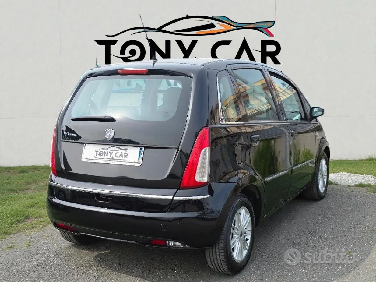 Lancia Musa 2008 photo 4