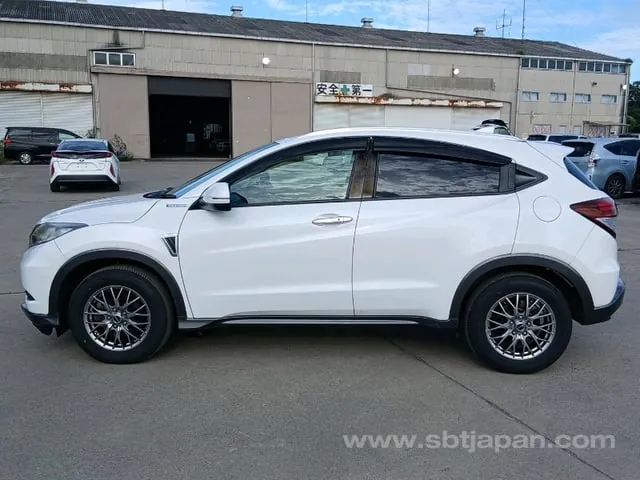 Honda Vezel 2015 photo 4