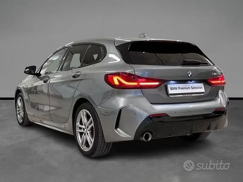 BMW 1 Series 2023 photo 3