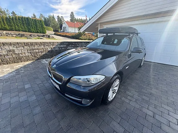 BMW 520D 2012 photo 2