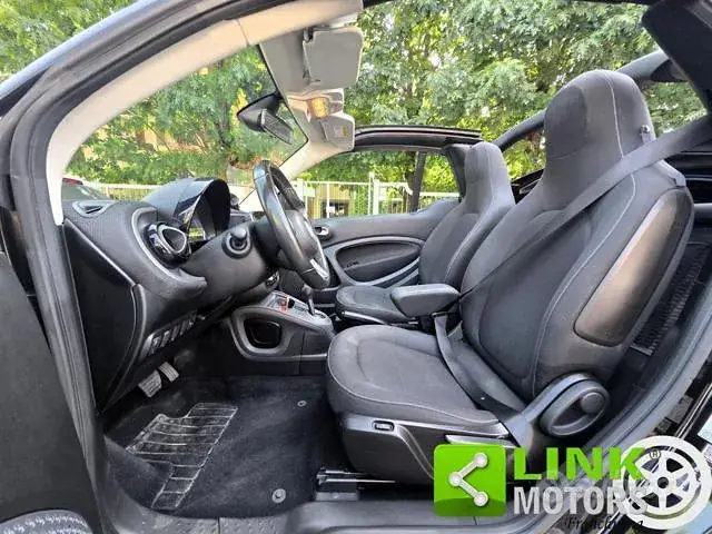 Smart Fortwo Cabrio 2016 photo 4