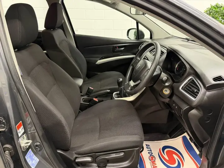 Suzuki Sx4 S-Cross 2018 photo 2