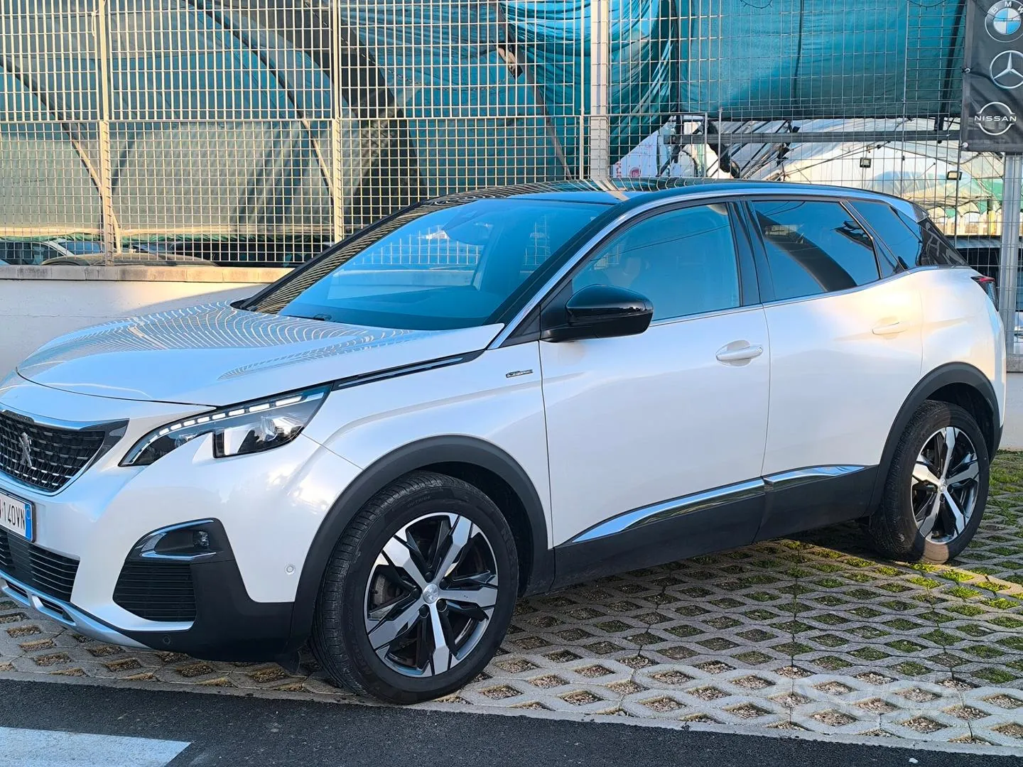 Peugeot 3008 2019 photo 5