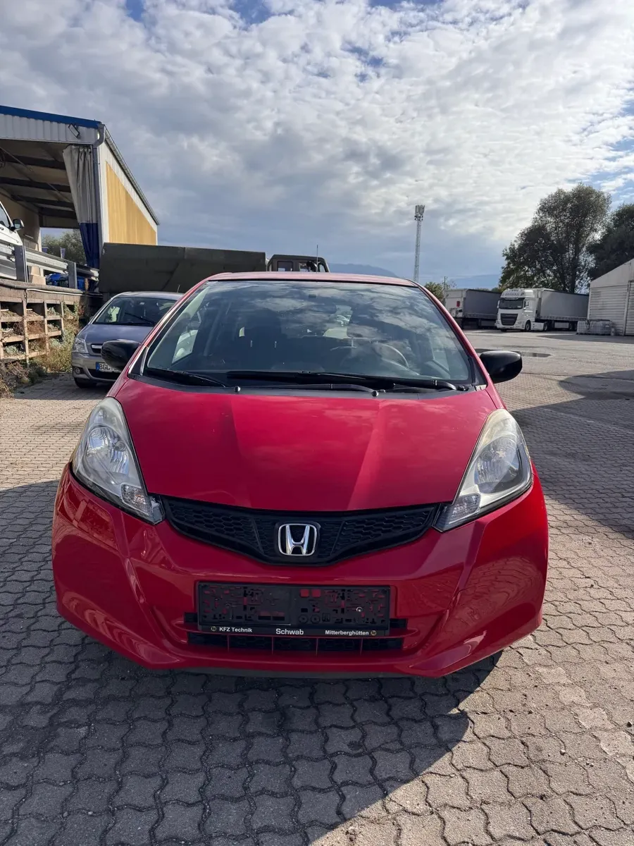Honda Jazz 2012 photo 3