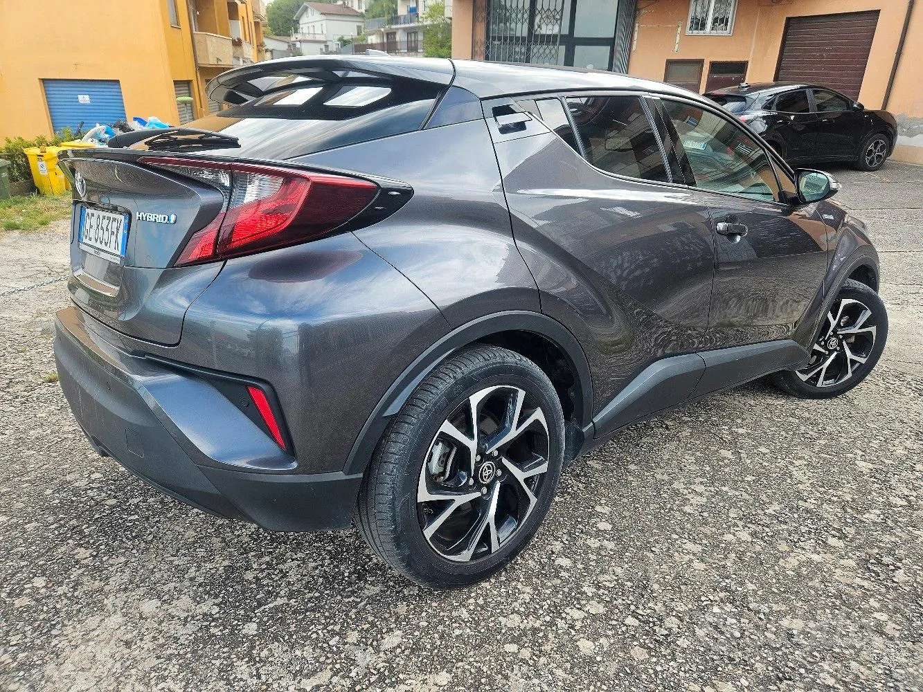Toyota C-Hr 2021 photo 3