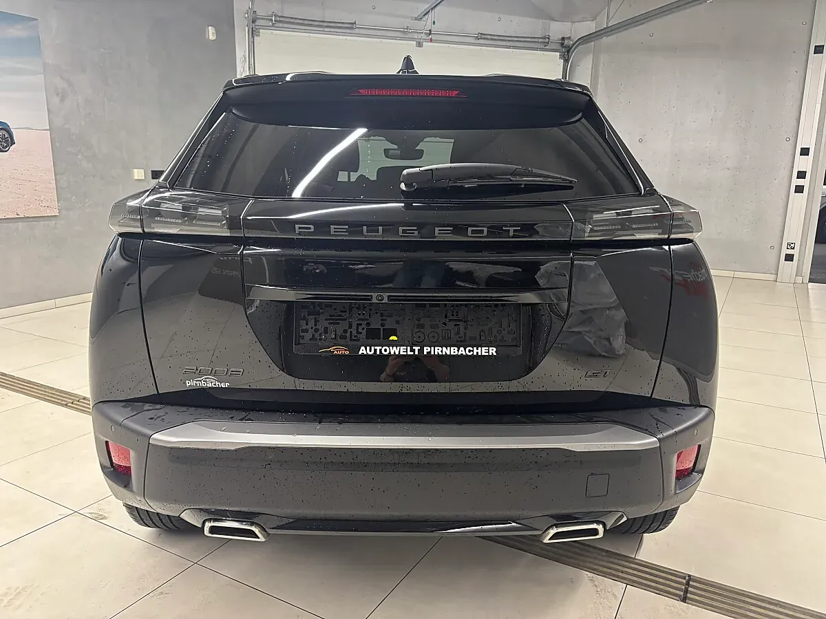 Peugeot 2008 2025 photo 3