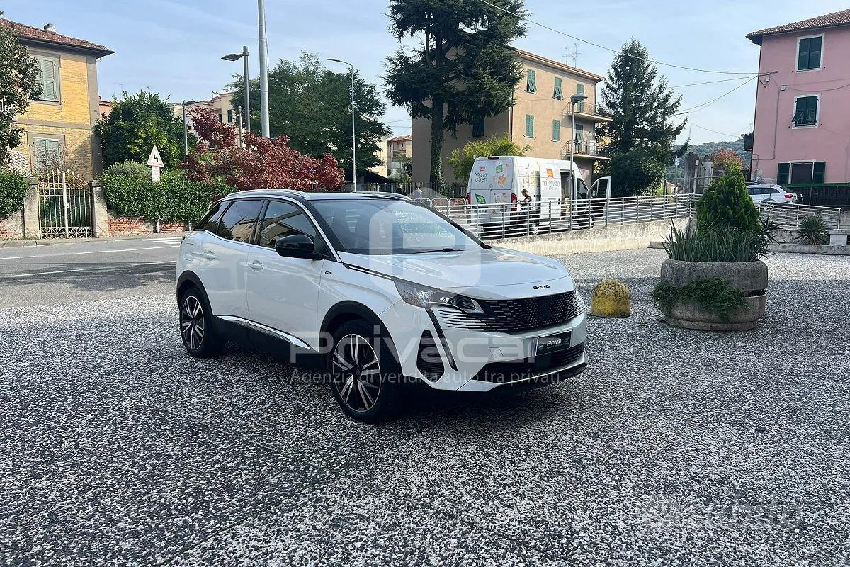 Peugeot 3008 2022 photo 3