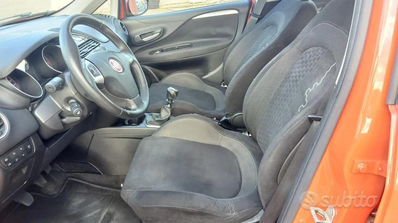 Fiat Punto 2014 photo 5