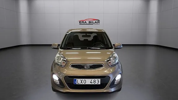 Kia Picanto 2012 photo 2