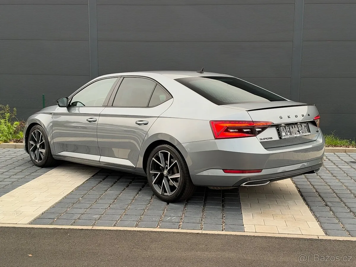 Skoda Superb Iii 2021 photo 3