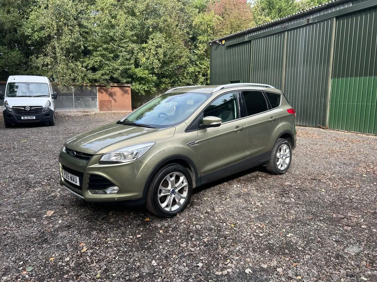 Ford Kuga 2015 photo 3