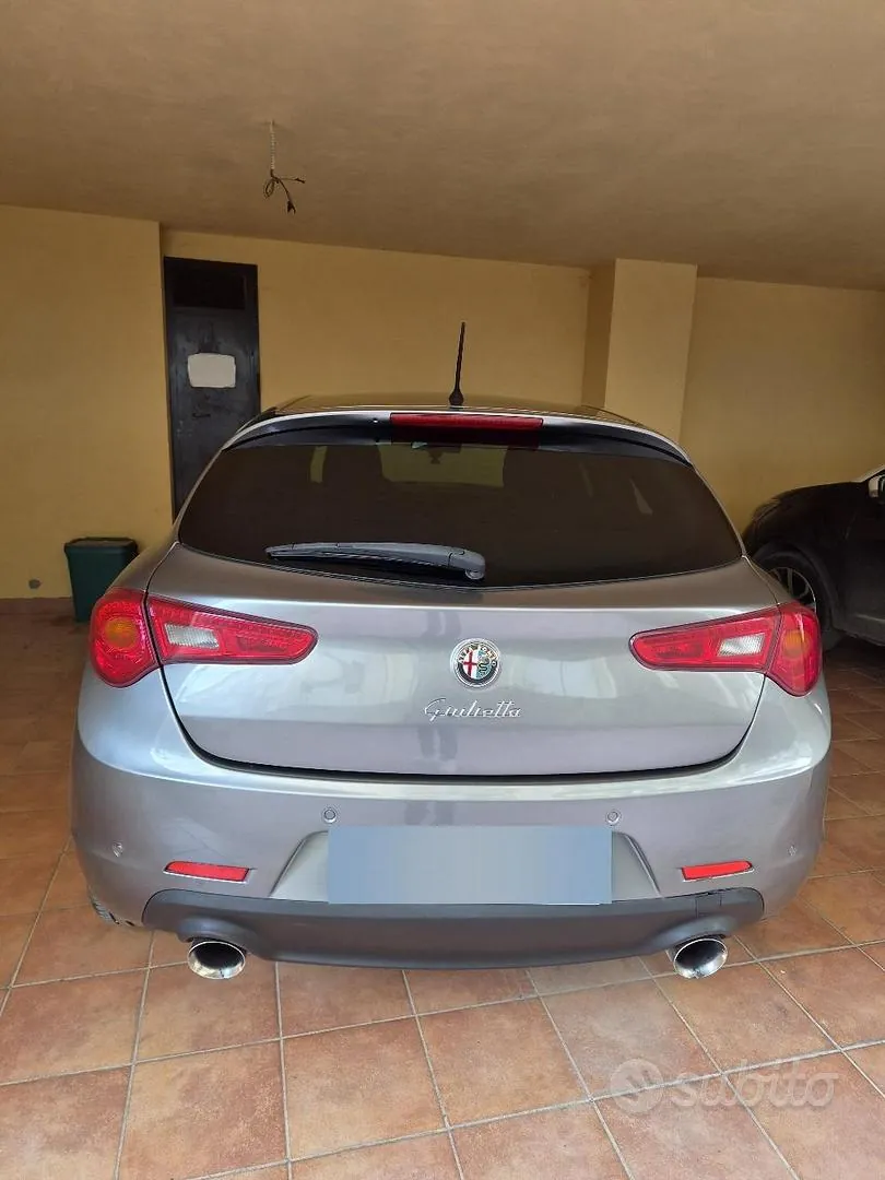 Alfa Romeo Giulietta