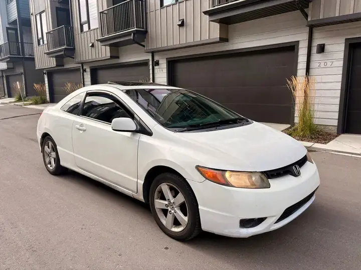 Honda Civic 2007 photo 3