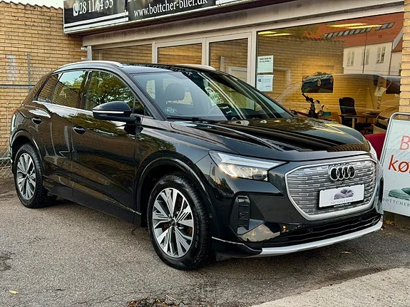 Audi Q4 E-Tron 2023 photo 2