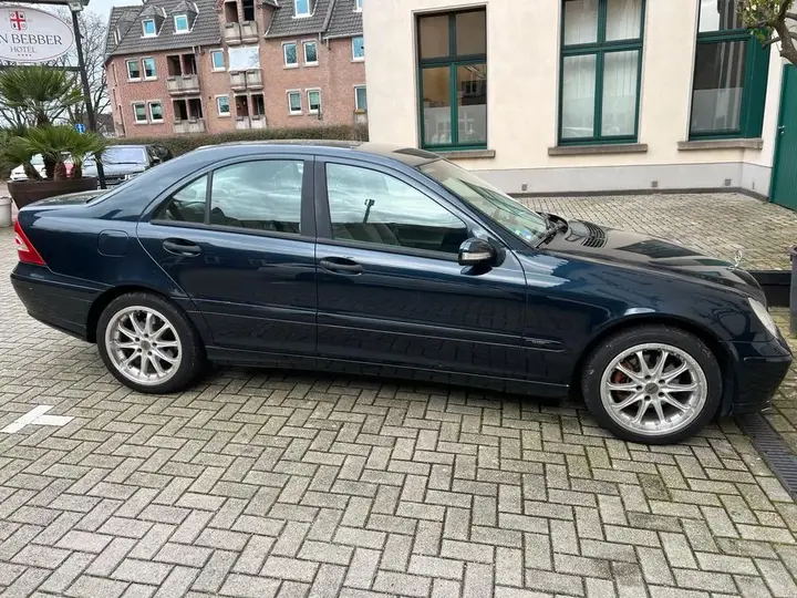 Mercedes-Benz C 200 Cdi