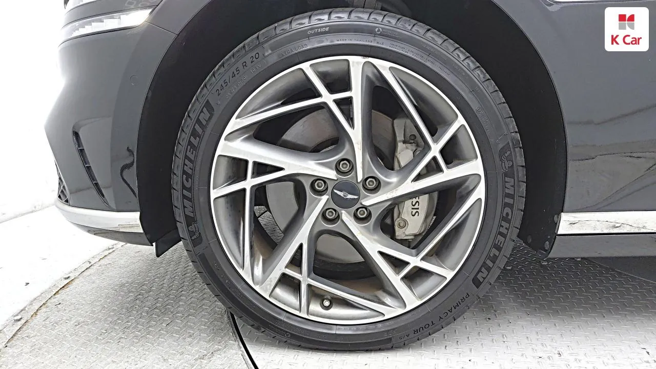 Genesis G90 2022 photo 5