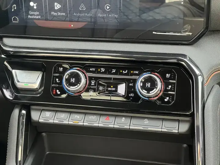 GMC Sierra 3500Hd 2026 photo 4