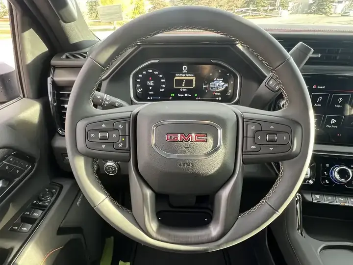 GMC Sierra 3500Hd 2026 photo 3