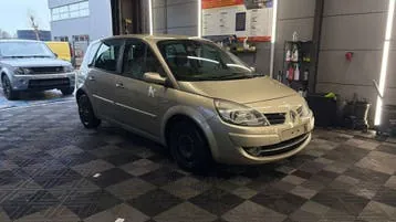 Renault Megane Scenic 2009 photo 2