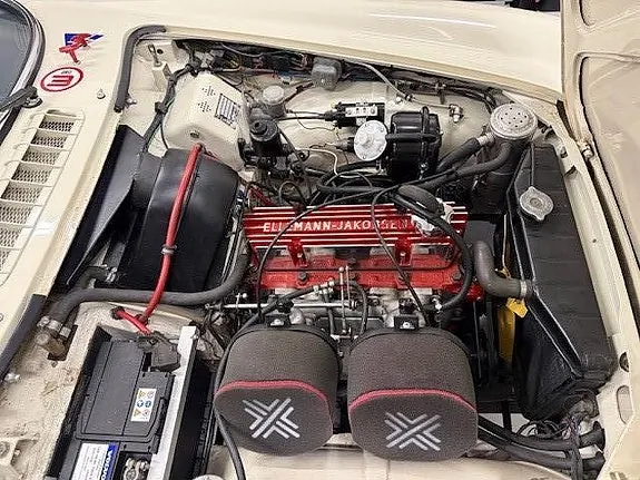 Volvo P1800 1963 photo 4