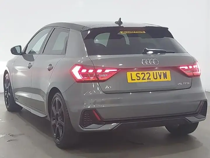 Audi A1 2022 photo 2