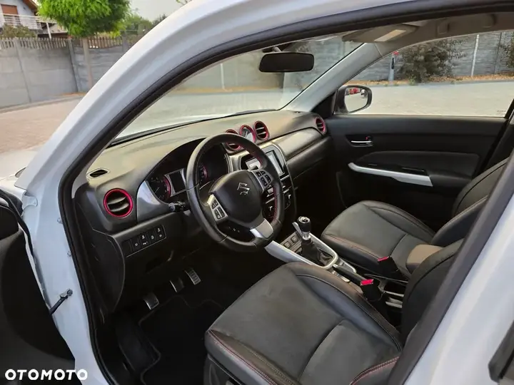 Suzuki Vitara 2016 photo 3