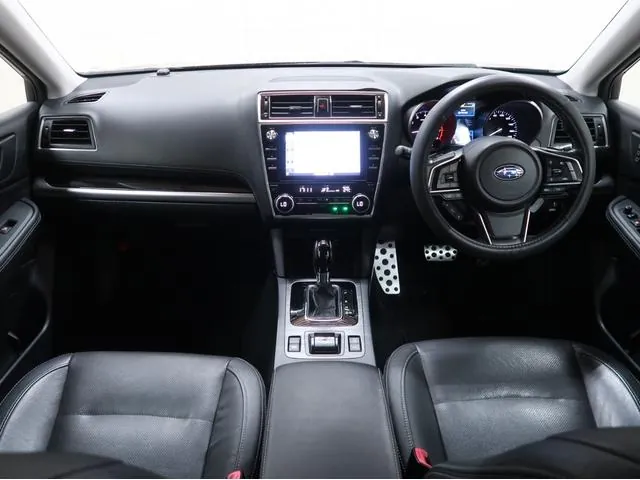 Suzuki Legacysedan 2018 photo 4