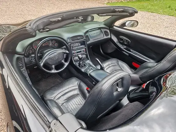 Chevrolet Corvette 1998 photo 5