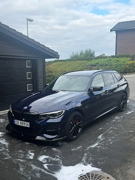 BMW 330E