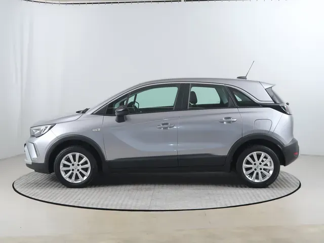 Opel Crossland 2022 photo 2