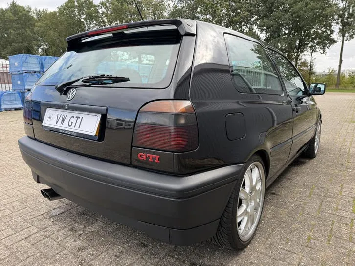 Volkswagen Golf 1996 photo 3