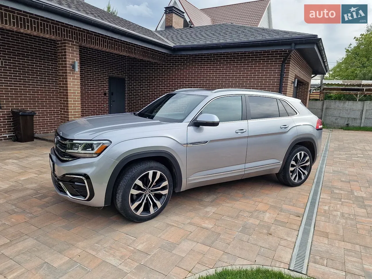 Volkswagen Atlas Cross Sport 2020 photo 2