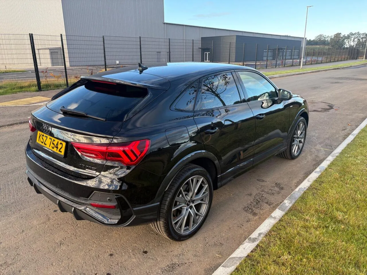 Audi Q3 2024 photo 4
