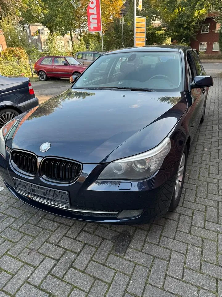 BMW 525I