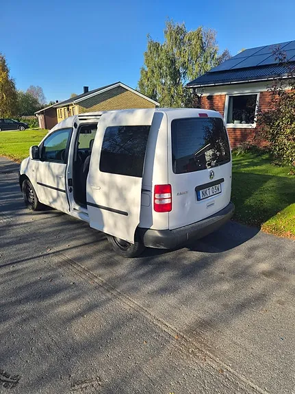 Volkswagen Caddy 2015 photo 3