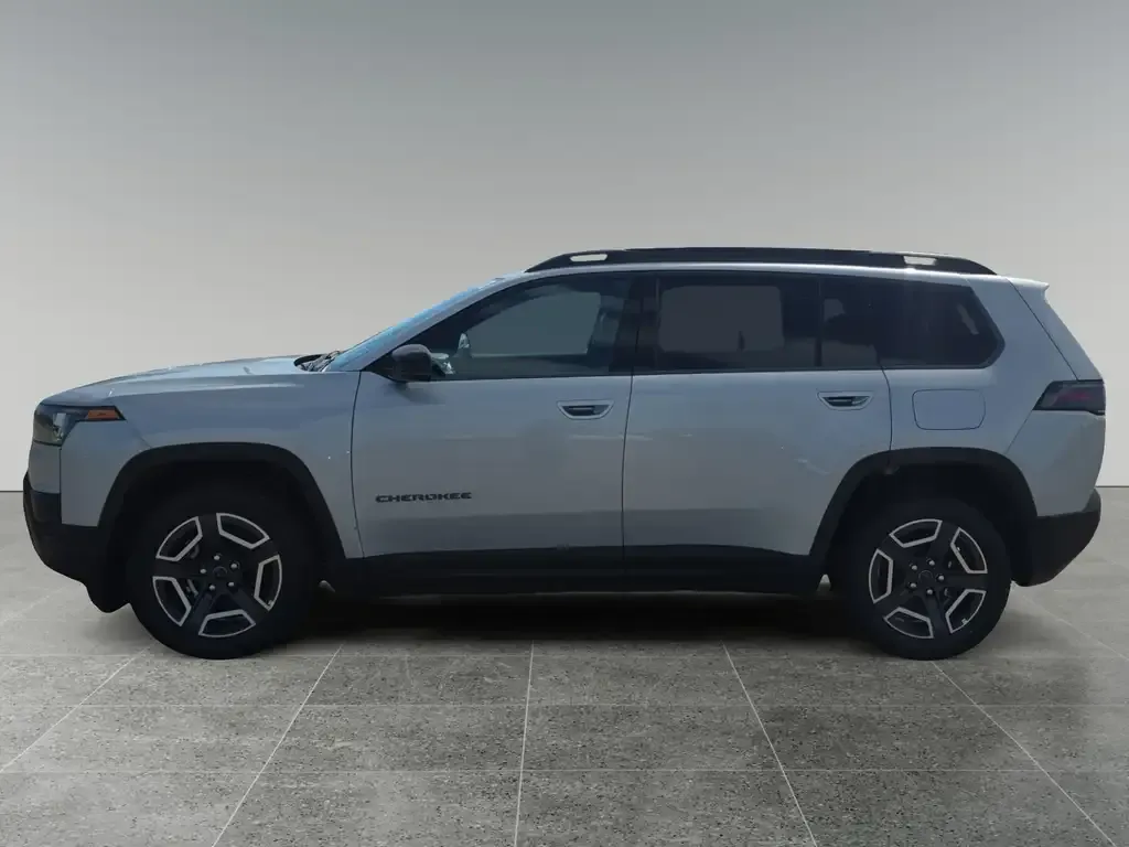 Jeep Cherokee 2026 photo 3