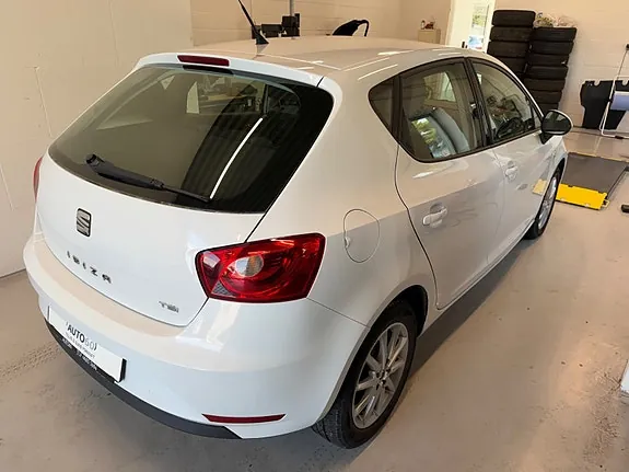 Seat Ibiza 2017 photo 3
