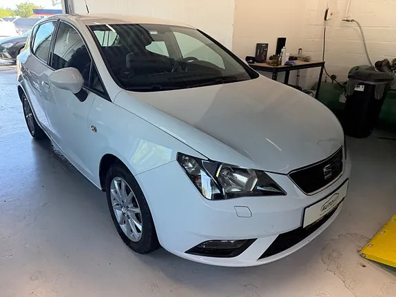 Seat Ibiza 2017 photo 2