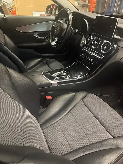 Mercedes-Benz C180 2015 photo 4