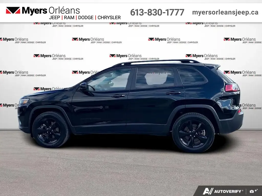 Jeep Cherokee 2023 photo 2