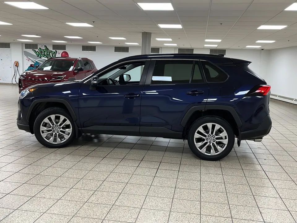 Toyota Rav4 2021 photo 3